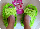 cleaning_slippers